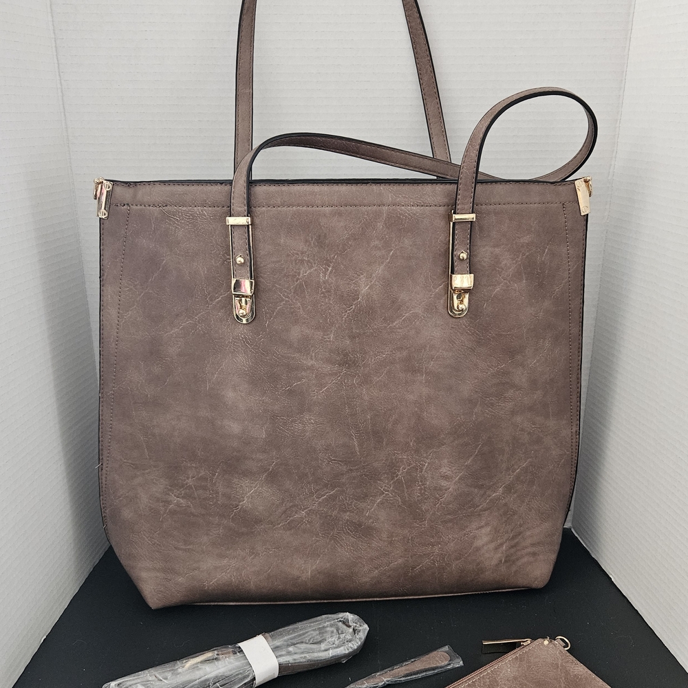 Chic Brown Tote Bag with Gold Accents